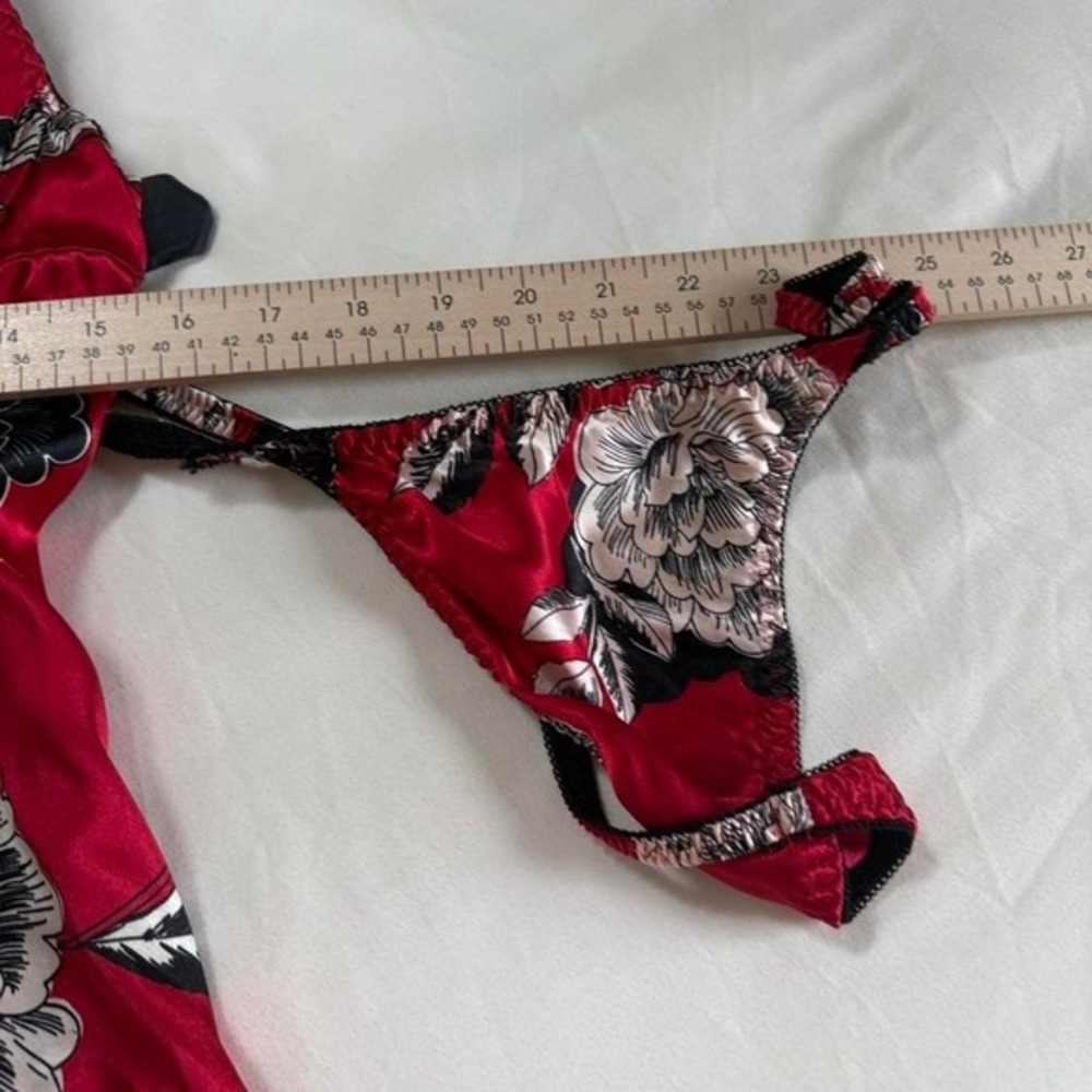 Y2K Apartment 9 size xl red floral lingerie set - Picture 4 of 5